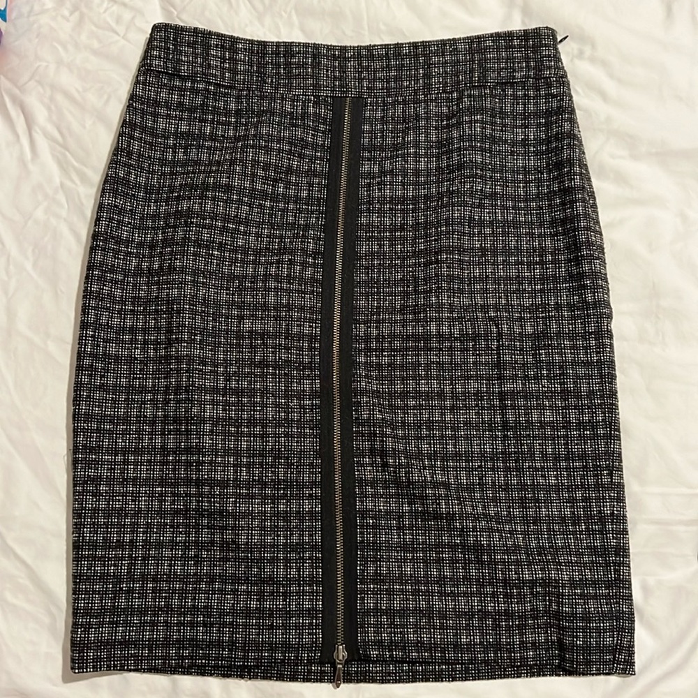 Classiques Entier zip front pencil tweed skirt